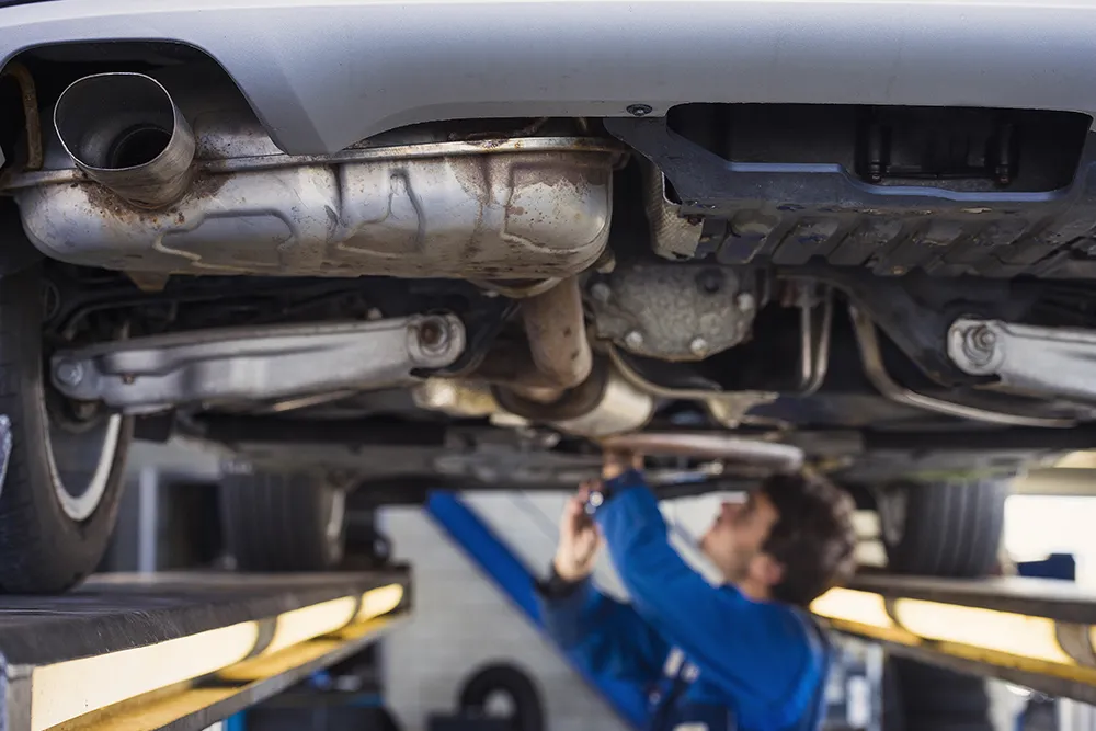 What Your Car's Exhaust Color Can Tell You About Engine Problems
